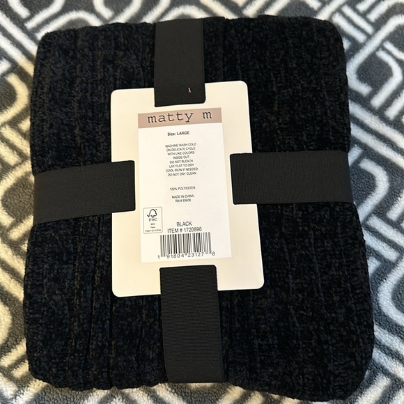 Matty M Ladies' Chenille Cardigan Size Large - Picture 2 of 2